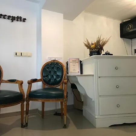 Pensiunea Cardinal 3*