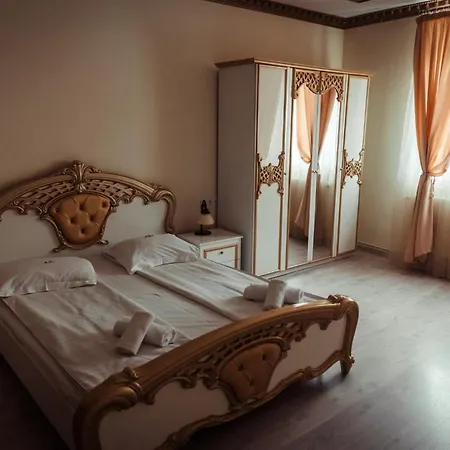 Pensiunea Cardinal Guest house