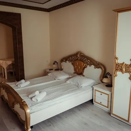 Pensiunea Cardinal Guest house 3*